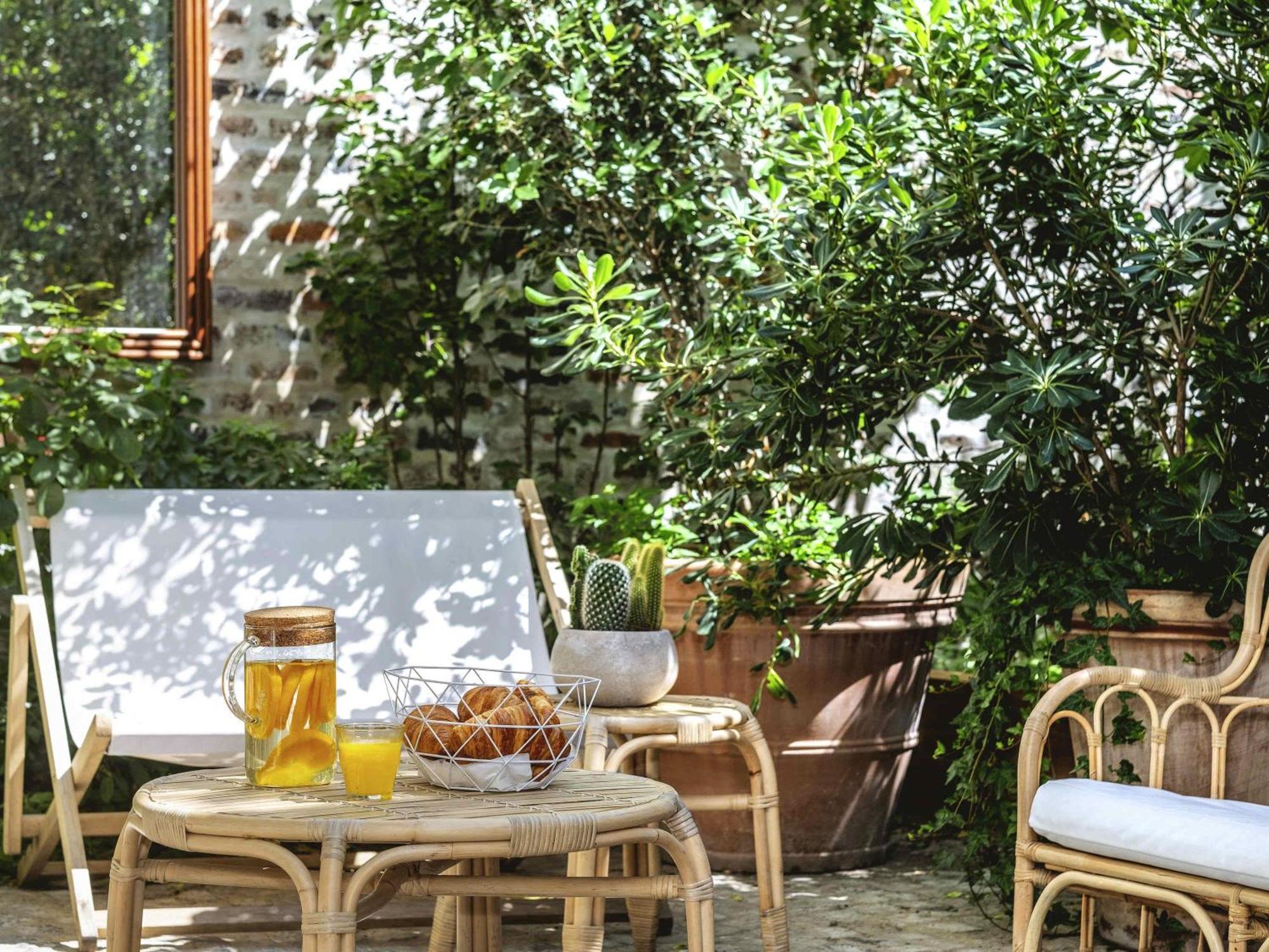 Ibis Styles Nation Cours De Vincennes Paris